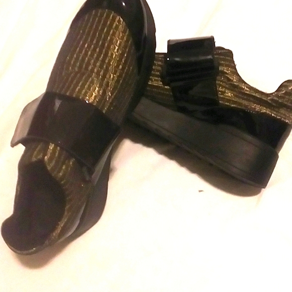 Free The People - Picture 1 of 9